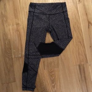 Lululemon running capris